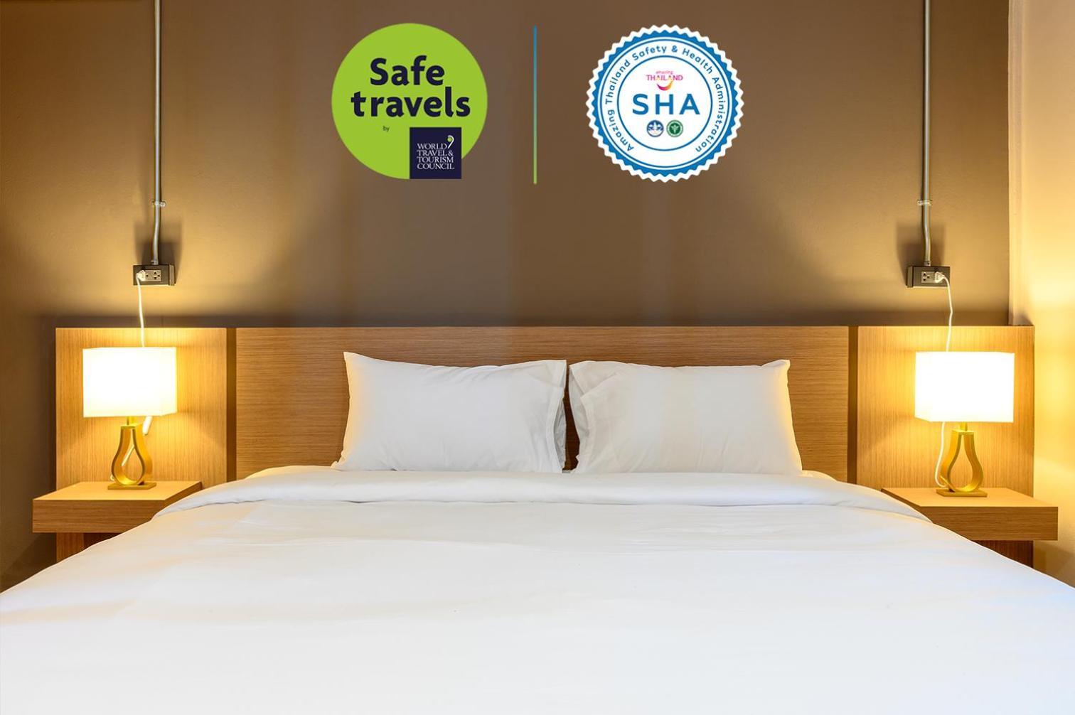 Grand Hotel Buriram Chambre photo